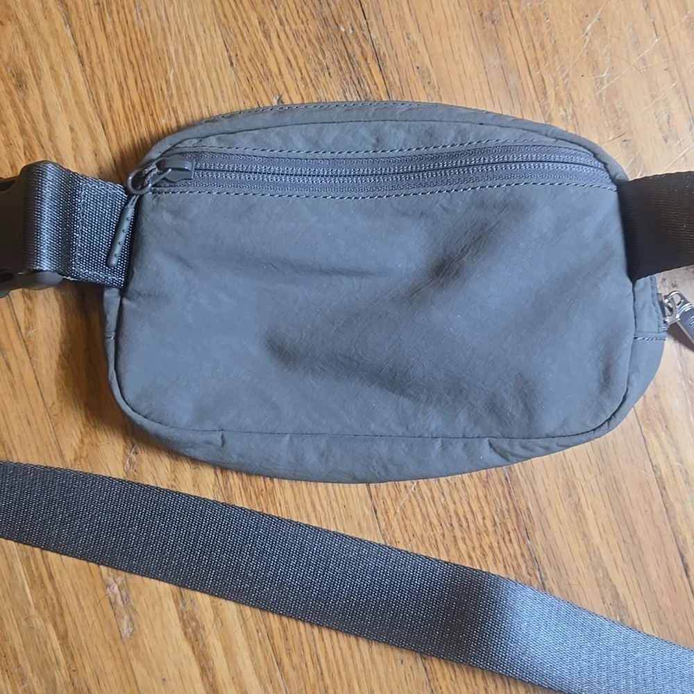 Lululemon medium sage green belt bag